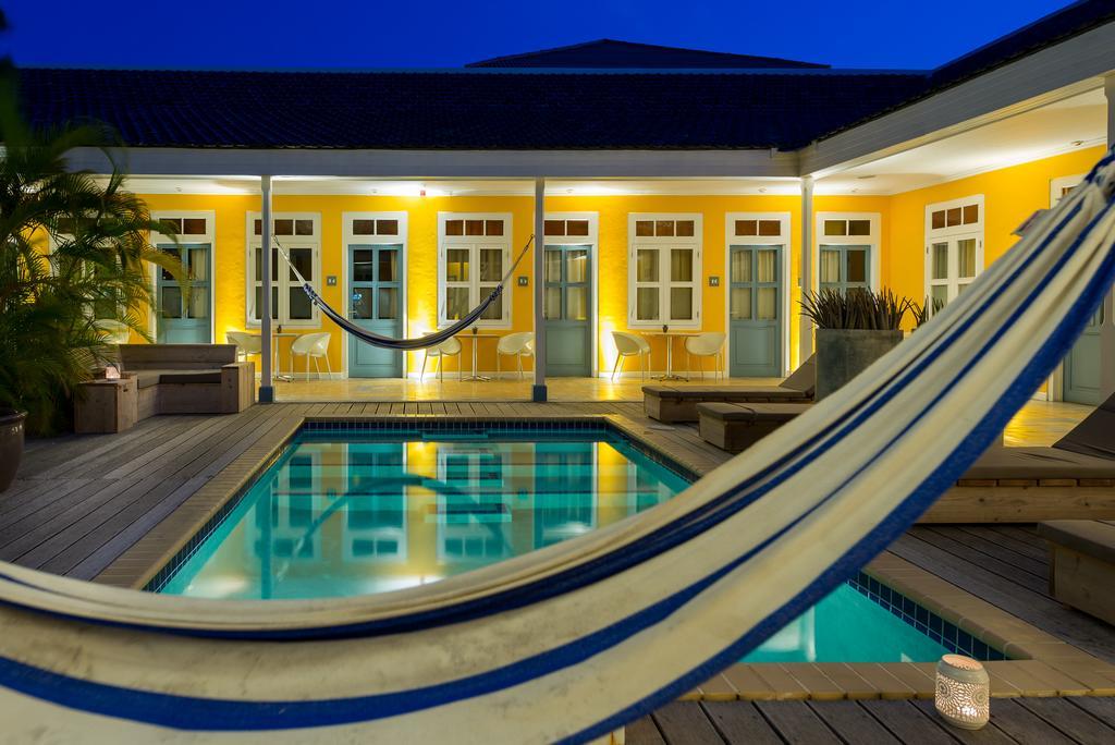 Boutique Hotel 't Klooster Willemstad Extérieur photo